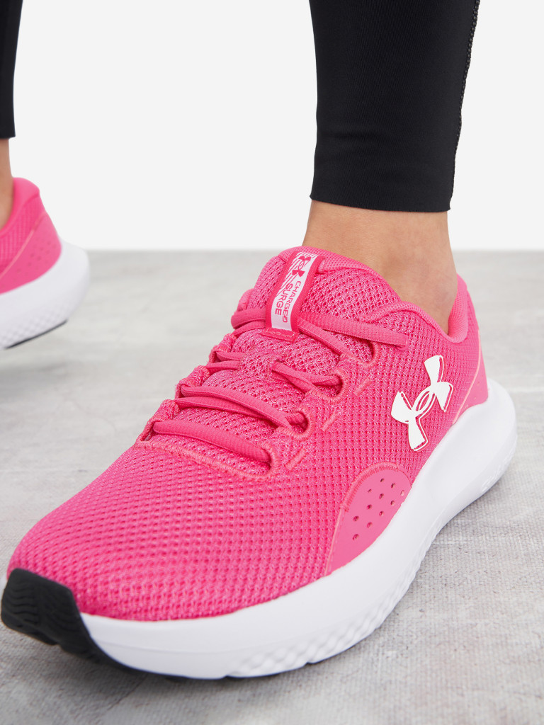 Кроссовки женские Under Armour Charged Surge 4