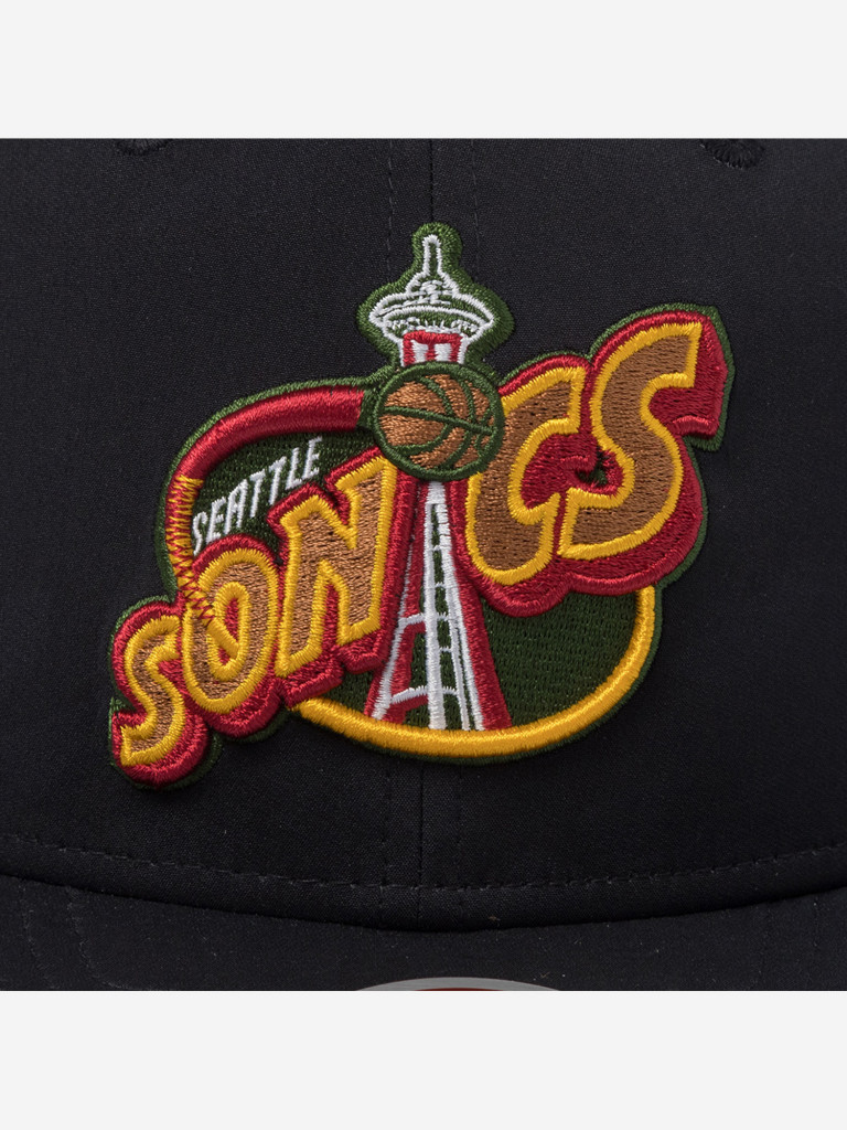 Бейсболка MITCHELL NESS HS11501-SSUBLCK Seattle Supersonics NBA