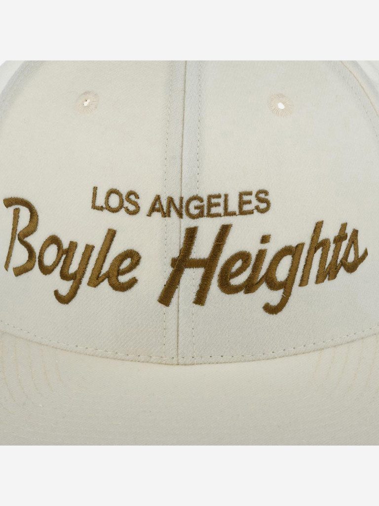 Бейсболка с прямым козырьком HOOD 100-MWL001-CA022-WH Boyle Heights, CA (белый)