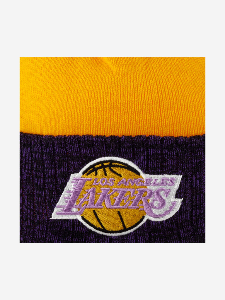 Шапка с помпоном MITCHELL NESS HPCK1052-LALYYPPPYELL Los Angeles Lakers NBA (желтый)