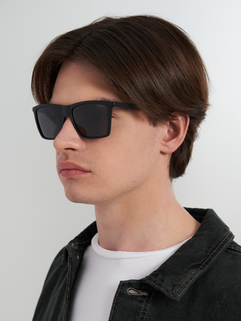 Солнцезащитные очки Polaroid 2050