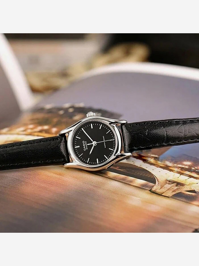 Наручные часы Casio LTP-1094E-1A