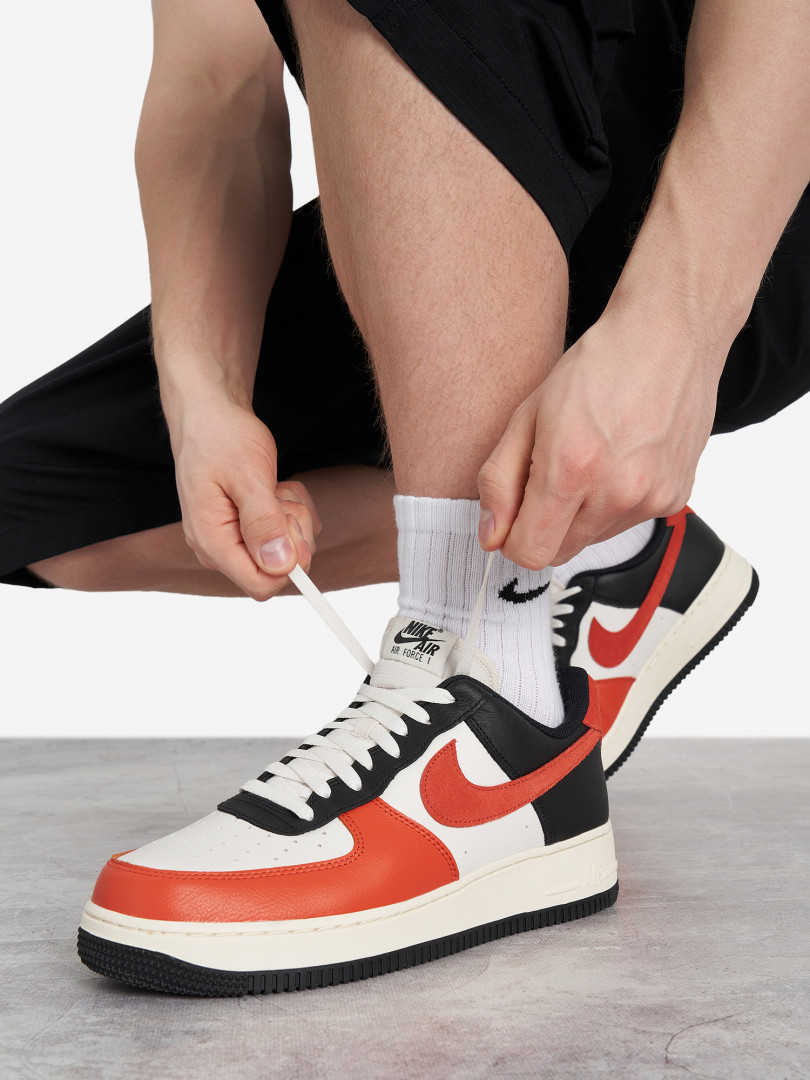 Кеды мужские Nike Air Force 1 07 Lv8 Красный 13319₽