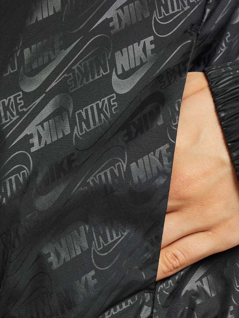 Ветровка женская Nike Sportswear