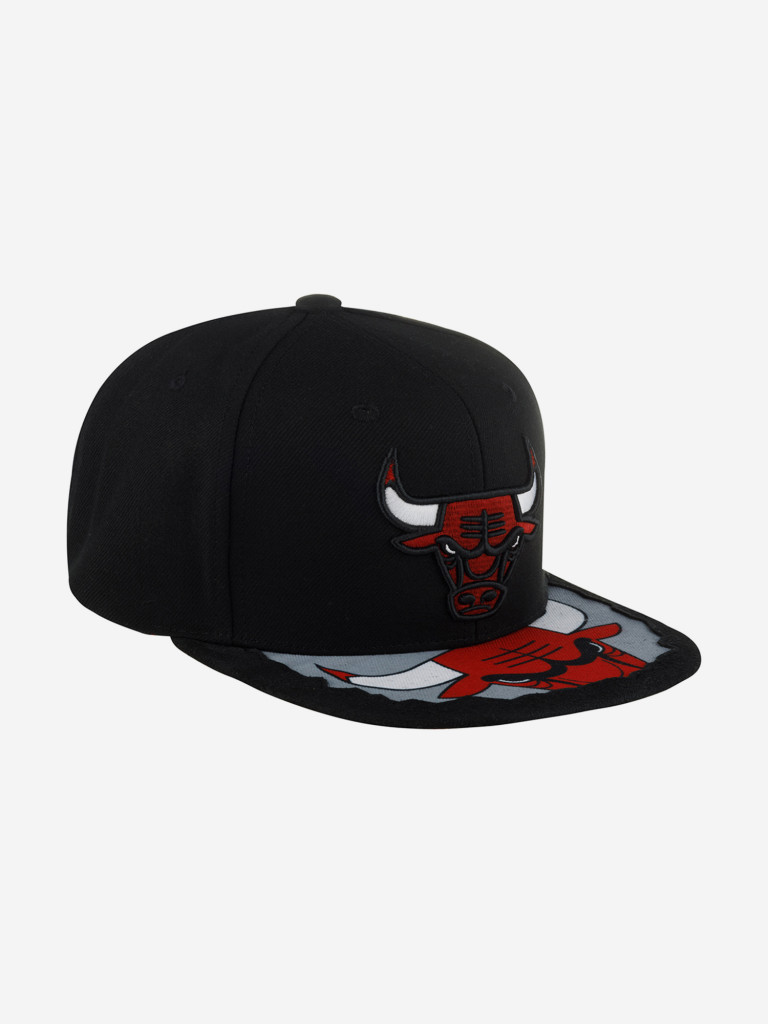 Бейсболка с прямым козырьком MITCHELL NESS HHSS5725-CBUYYPPPBLCK Chicago Bulls NBA