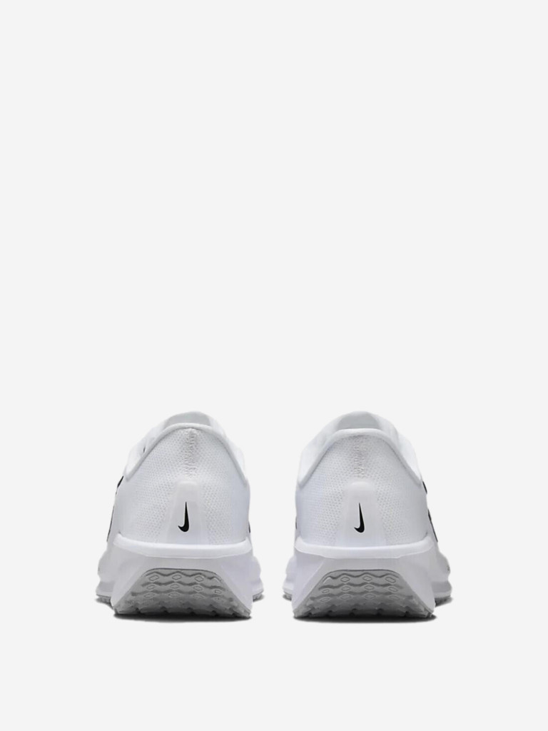 Кроссовки женские Nike Quest 6