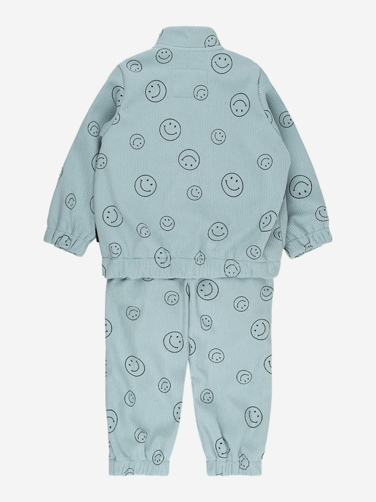 Костюм NIKASTYLE