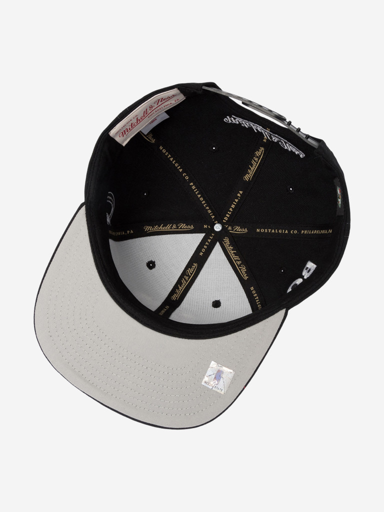 Бейсболка с прямым козырьком MITCHELL NESS HS12818-BCEBLCK Boston Celtics NBA