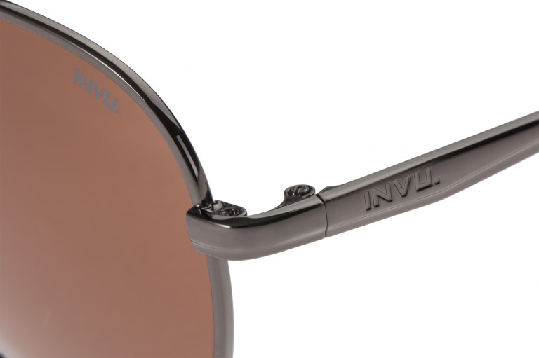 Солнцезащитные очки мужские Invu