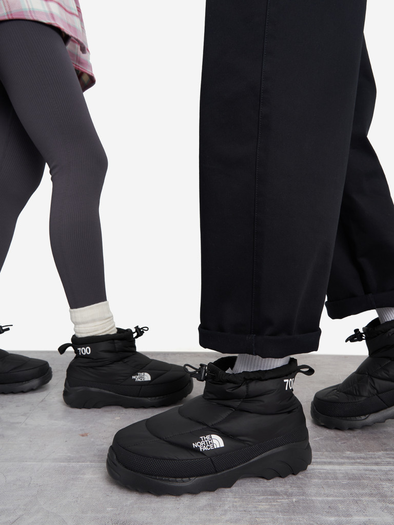 Ботинки утепленные The North Face Nuptse Traction Chukka