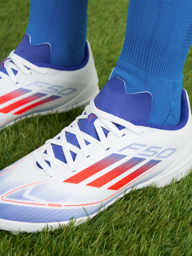 Бутсы для мальчиков adidas F50 League TF J
