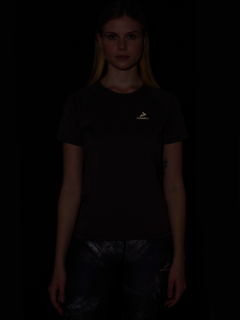 Футболка женская Demix