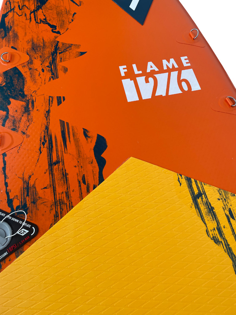 SUP-доска Aquatone FLAME 12'6", надувная, туринговая, двухслойная, 381х81х15 см, до 160 кг