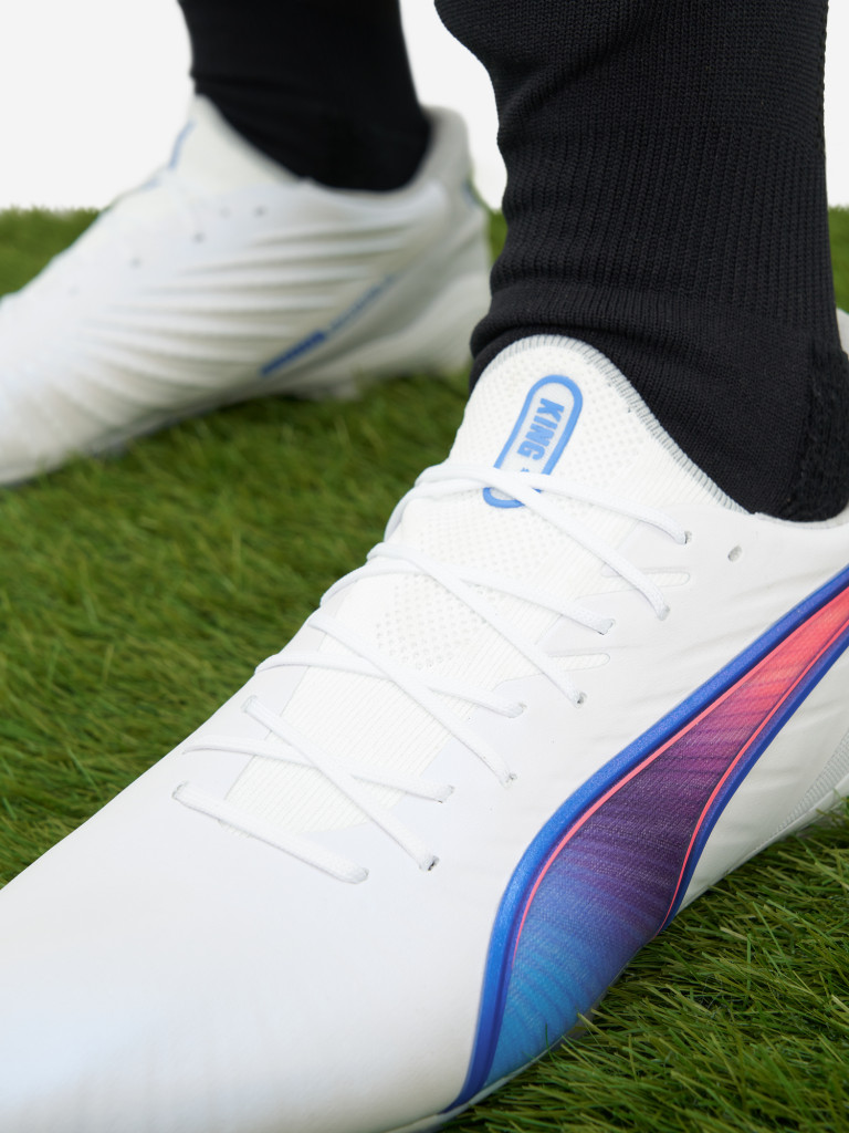 Бутсы мужские PUMA King Ultimate Fg/Ag