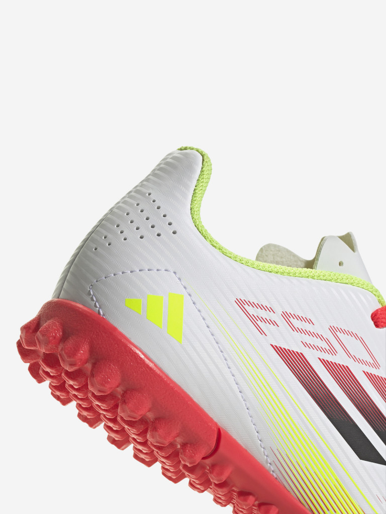 Бутсы для мальчиков adidas F50 Club Tf J