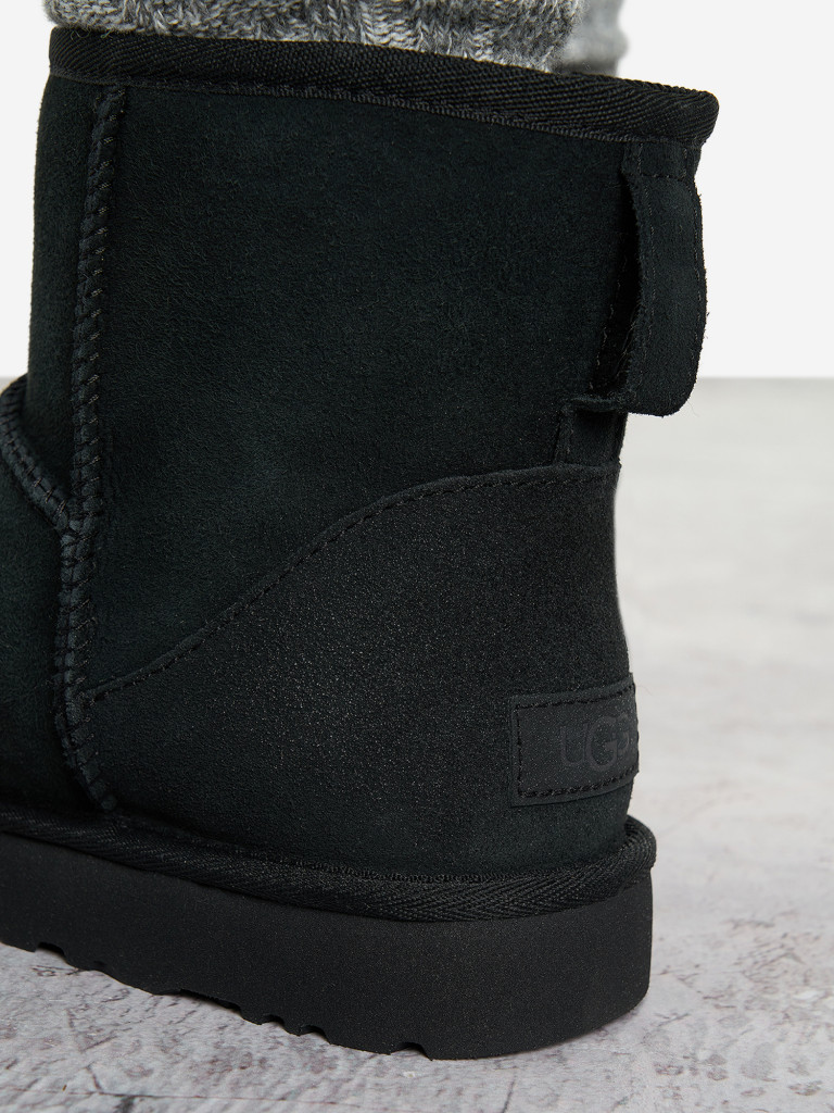 Угги женские UGG Classic Mini II