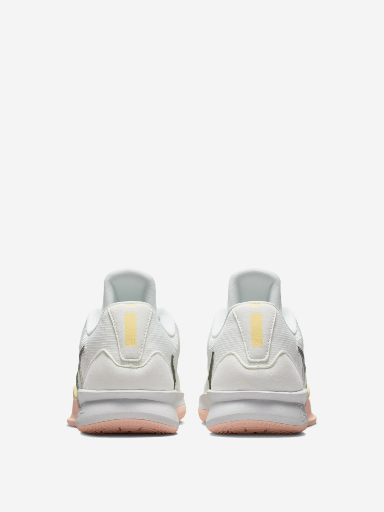 Кроссовки для баскетбола Nike Sabrina 3