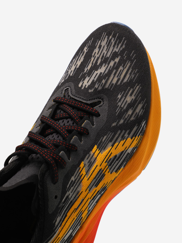 Кроссовки мужские ASICS Novablast 3