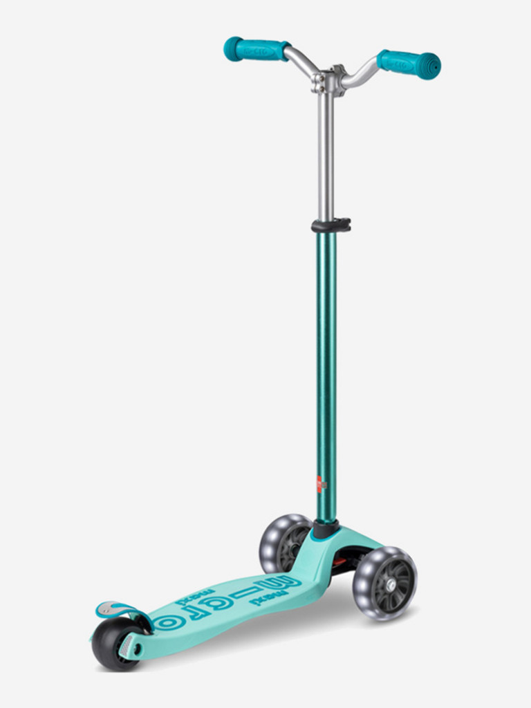 Самокат Micro Maxi Deluxe Pro LED 2025