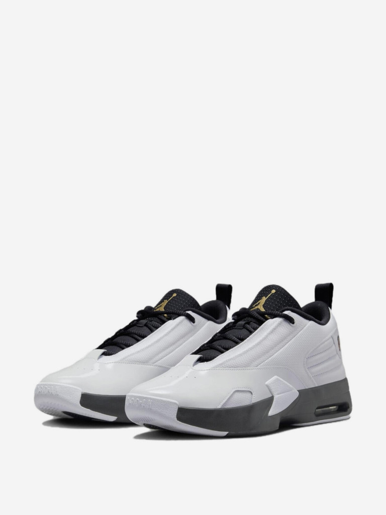 Кроссовки Jordan Max Aura 6