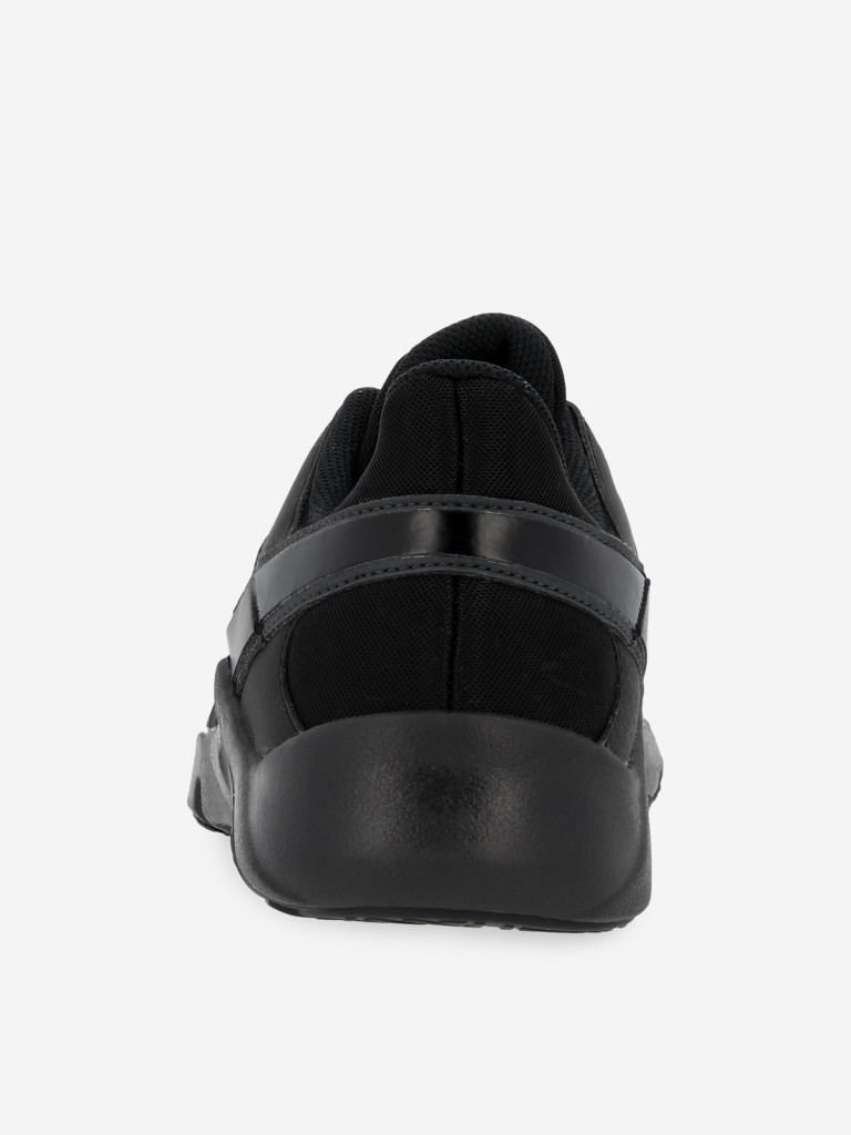 Кроссовки мужские Nike Legend Essential 2