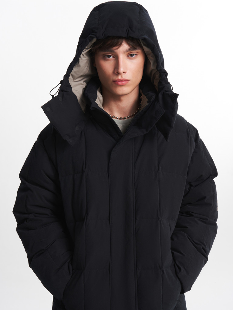 Пуховик мужской оверсайз Demix x AYTΛO