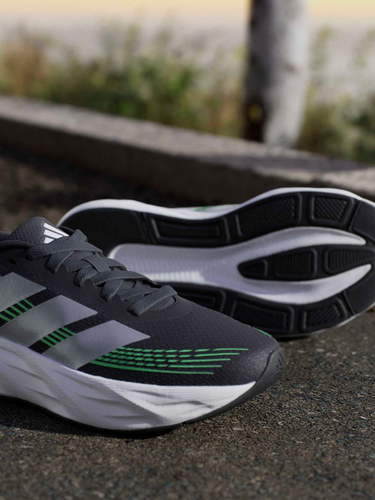 Кроссовки детские adidas Galaxy 8