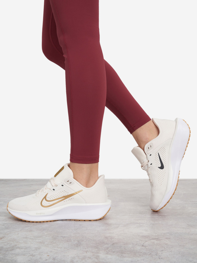 Кроссовки женские Nike Quest 6
