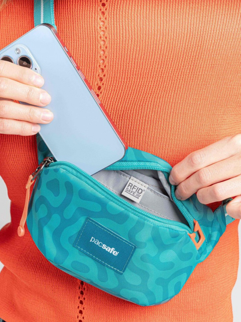 Сумка слинг антивор Pacsafe GO Micro Sling, Reef, 1 л.
