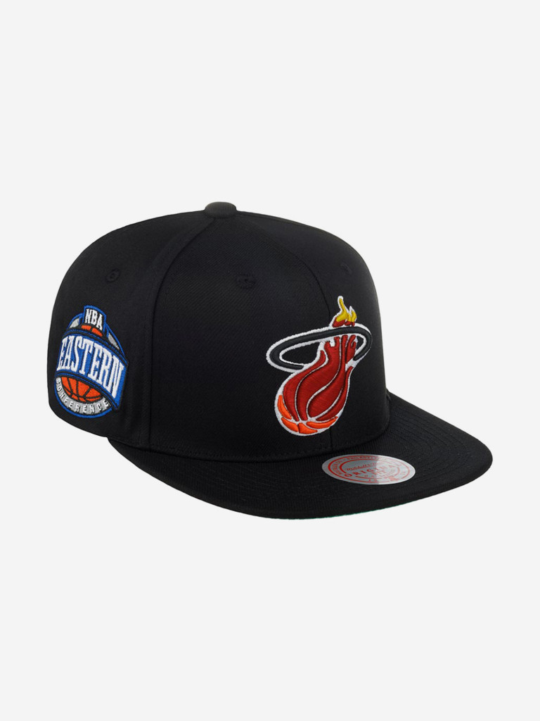 Бейсболка с прямым козырьком MITCHELL NESS HHSS5133-MHEYYPPPBLCK Miami Heat NBA