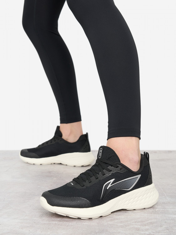 Кроссовки женские Li-Ning Lightcloud