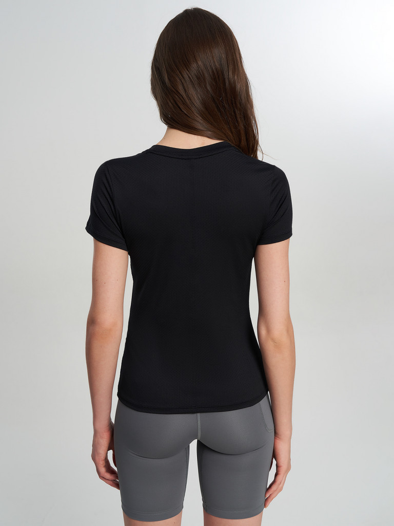 Футболка женская Under Armour Tech Mesh