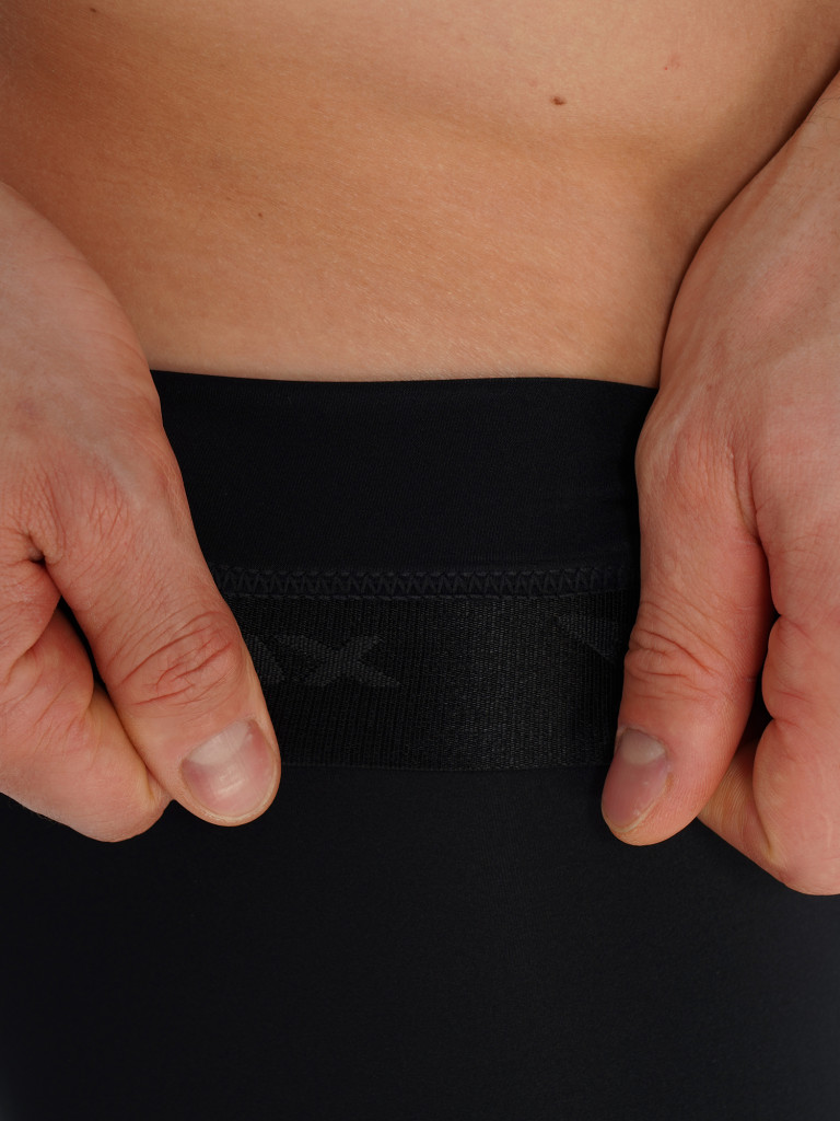 Тайтсы компрессионные мужские Demix