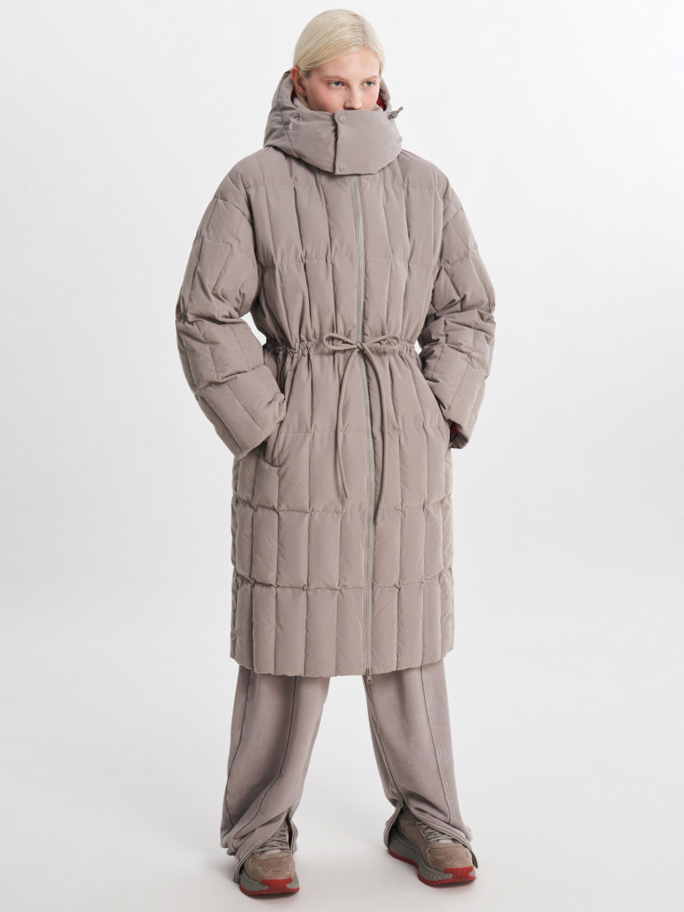 Пуховик женский оверсайз Demix x AYTΛO