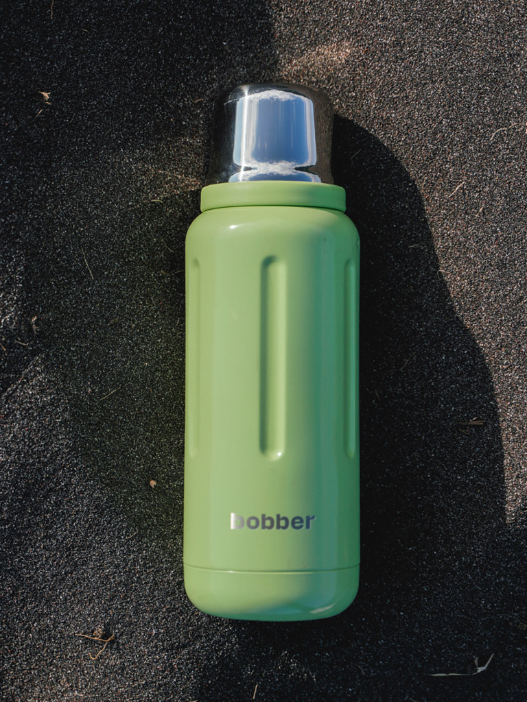 Термос вакуумный для напитков BOBBER Flask 1 литр пробка с наливными каналами, тепло до 48 часов, мятный