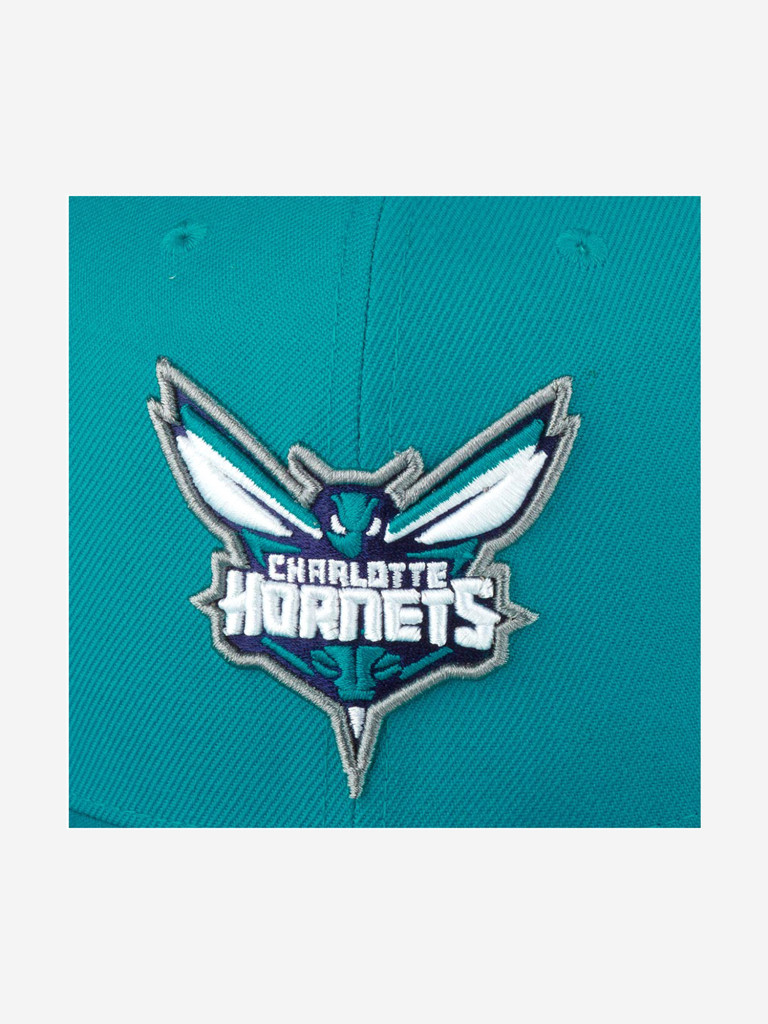 Бейсболка с прямым козырьком MITCHELL NESS HHSS3256-CHOYYPPPTEAL Charlotte Hornets NBA (голубой)