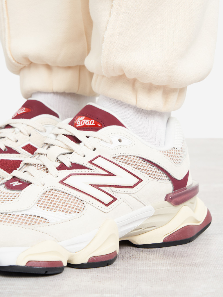 Кроссовки женские New Balance 9060