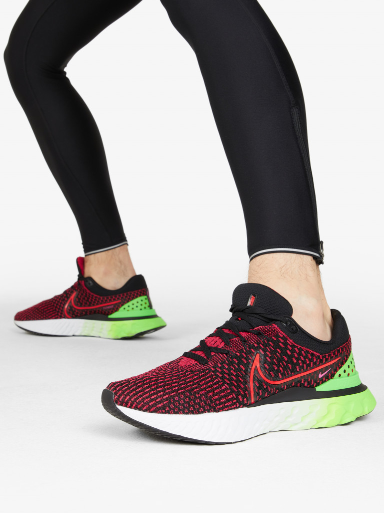 Кроссовки мужские Nike React Infinity Run Flyknit 3 красныйзеленыйбелый  цвет — купить за 16799 руб. со скидкой 30 %, отзывы в интернет-магазине  Спортмастер