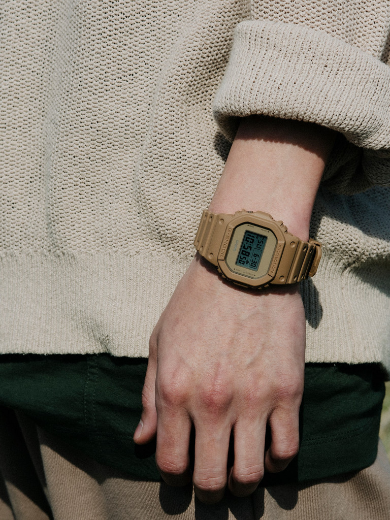 Наручные часы Casio G-Shock DW-5600NC-5E