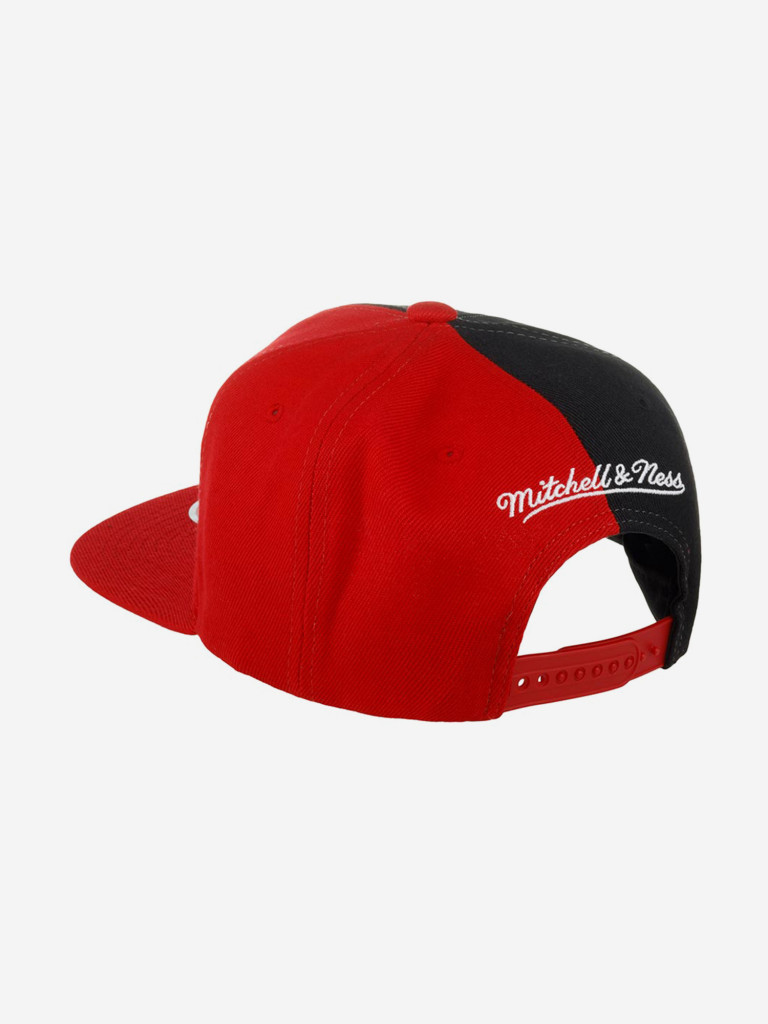 Бейсболка с прямым козырьком MITCHELL NESS HHSS2992-MHEYYPPPRED1 Miami Heat NBA