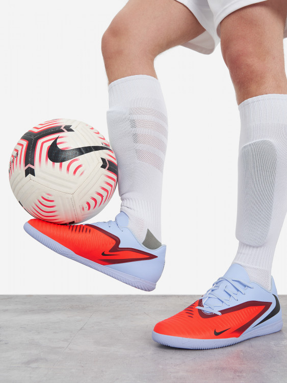 Бутсы мужские Nike Phantom 360 Club Ic