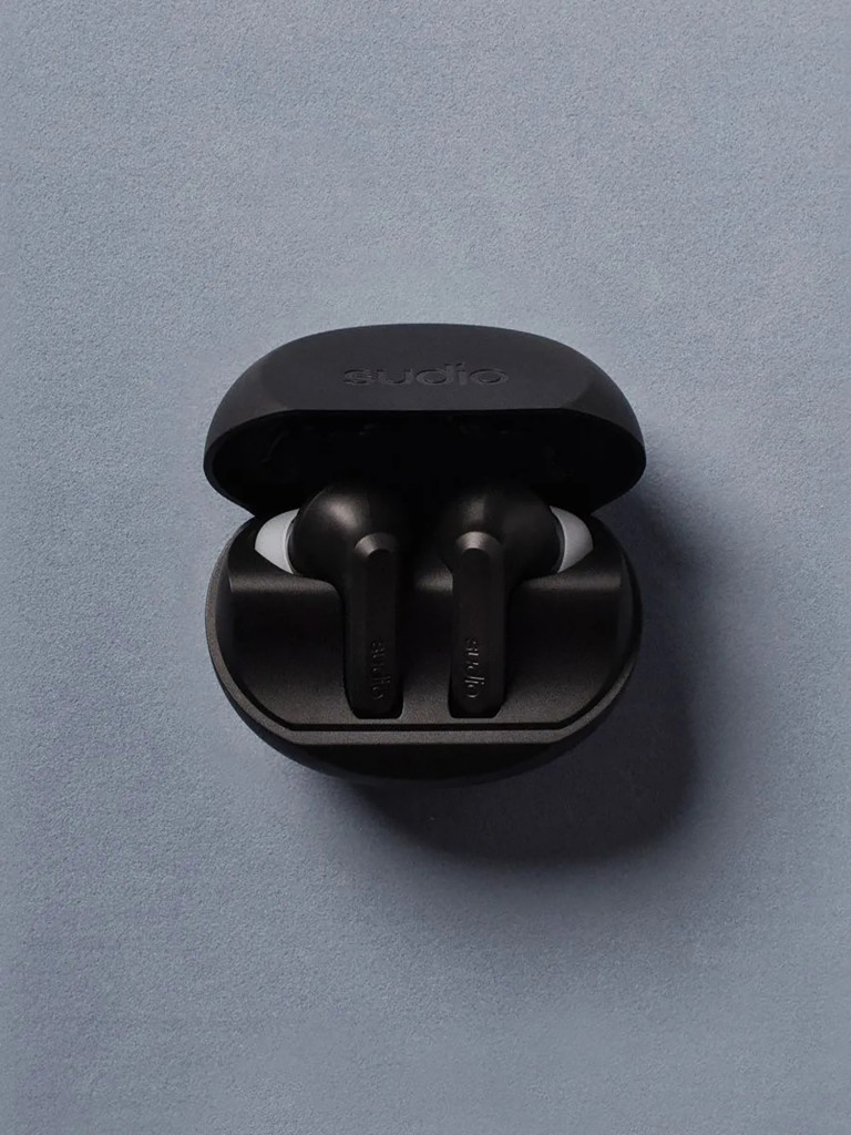 Беспроводные наушники Sudio A3 Pro Wireless Bluetooth Earbuds c активным шумоподавлением, цвет: черный