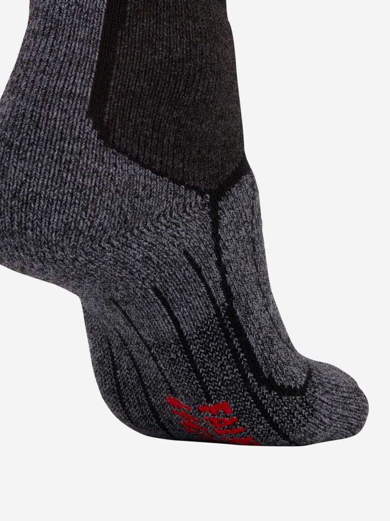 Женские спортивные гольфы FALKE