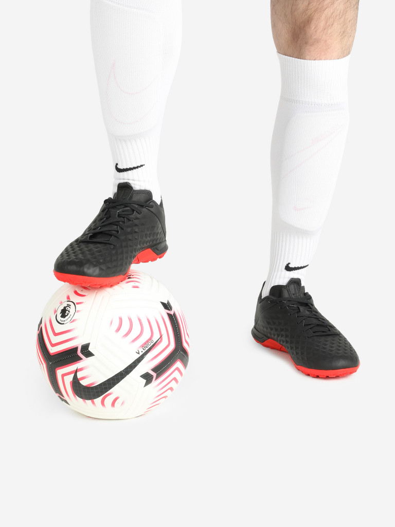 Бутсы мужские Nike Legend 8 Academy TF