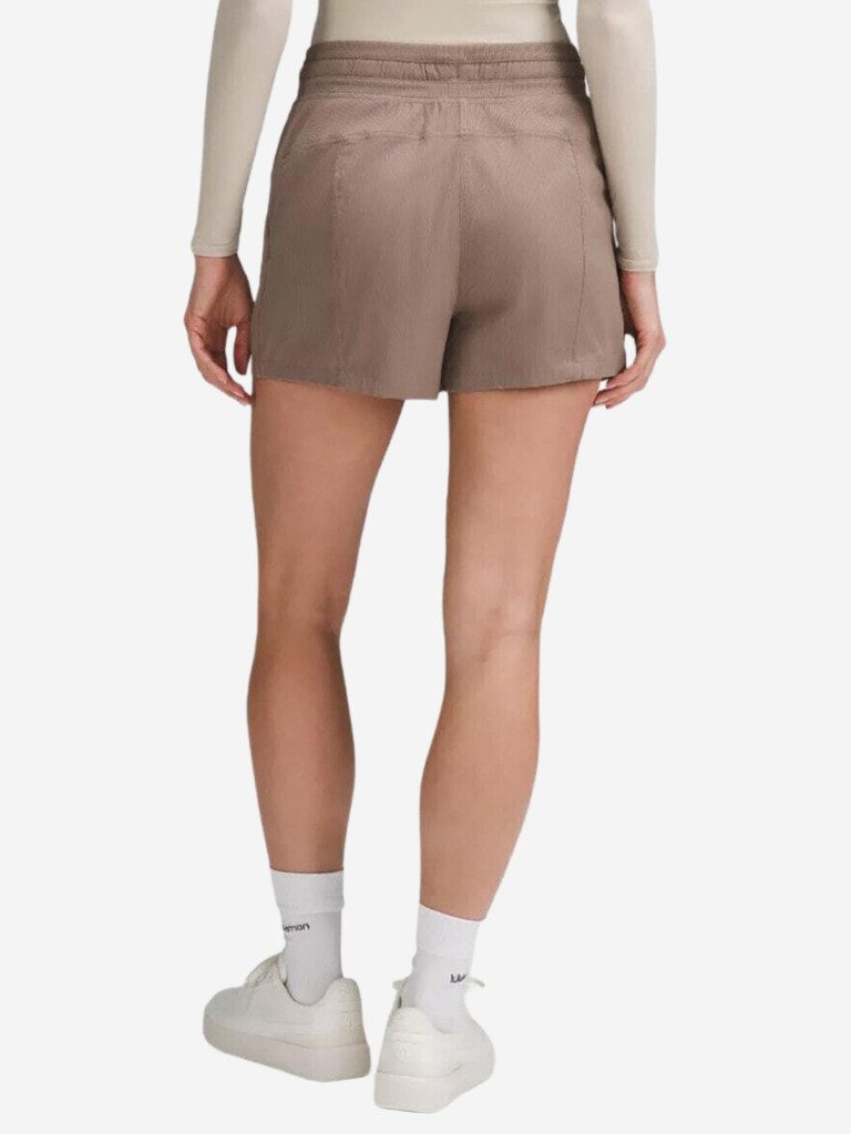 Шорты Lululemon Dance Studio Short 3.5"