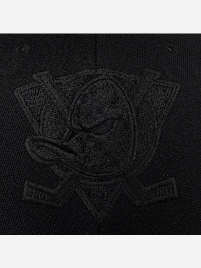 Бейсболка MITCHELL NESS HHSSINTL1185-ADUBLCK Anaheim Ducks NHL