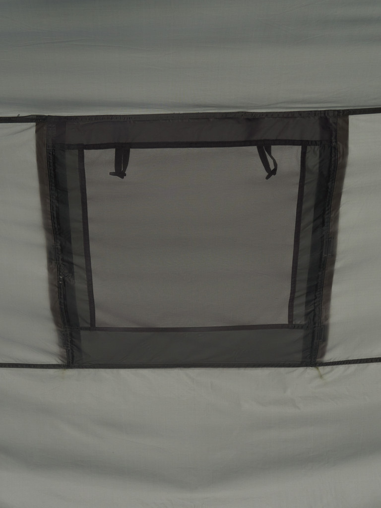 Палатка 4-местная Outventure Quebec