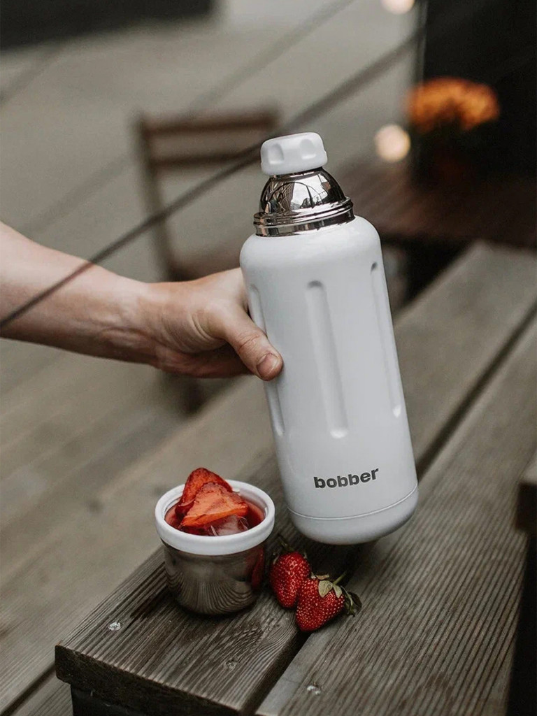 Термос вакуумный для напитков BOBBER Flask 770 мл пробка с каналами для налива тепло до 36 часов белый