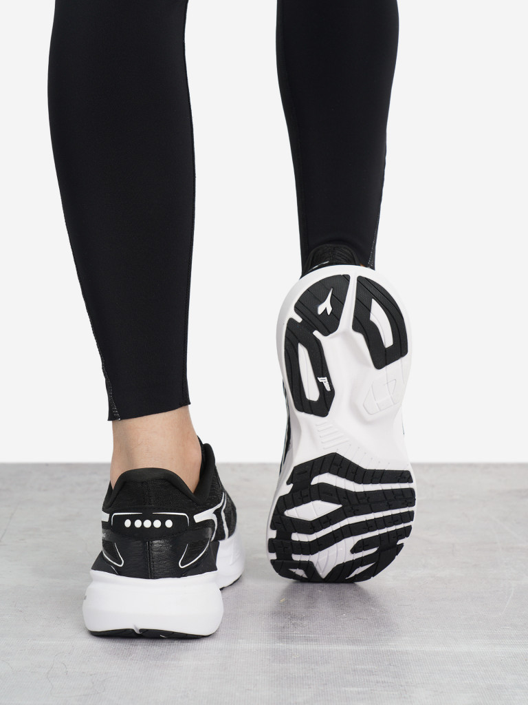 Кроссовки женские Diadora Nucleo 2