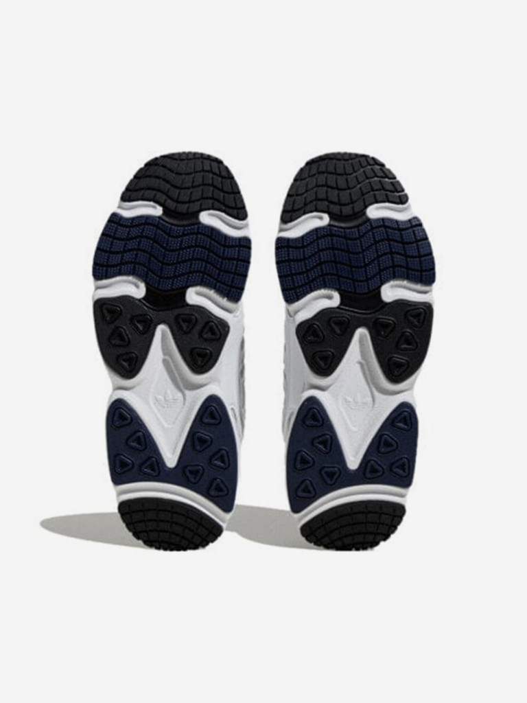 Кроссовки Adidas Ozmillen